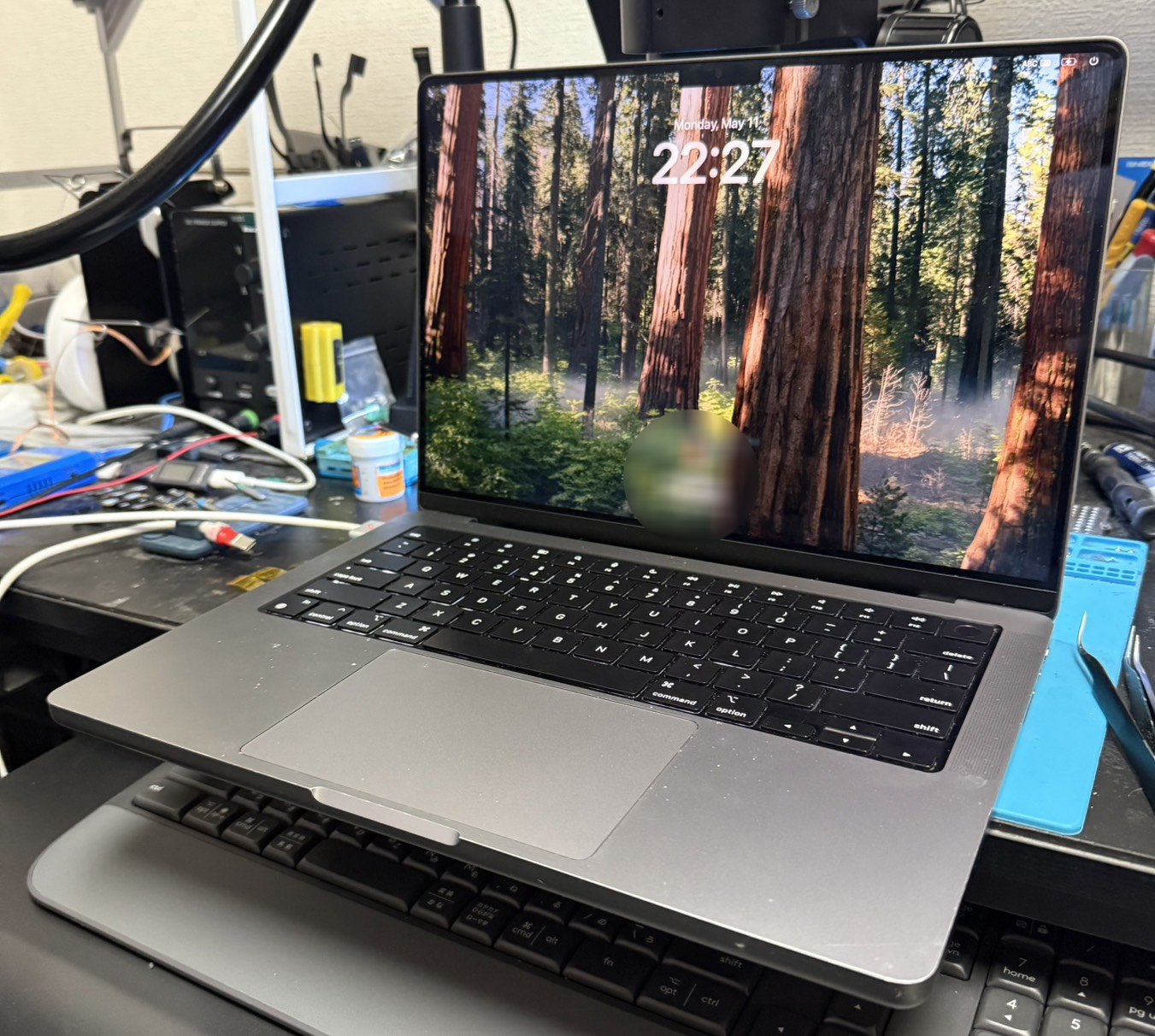 MacBook Pro A2442 正常起動確認